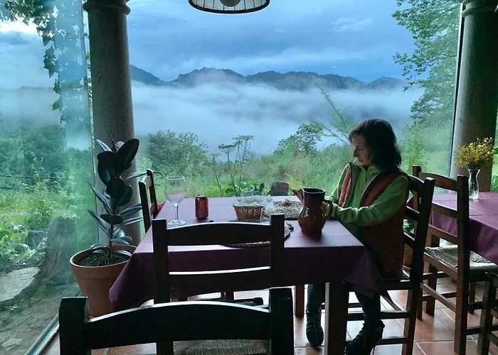 Caseria La Infiesta 3*